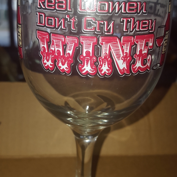 4pc New Wine Glass  Real Women Don't Cry They WINE - Picture 16 of 16